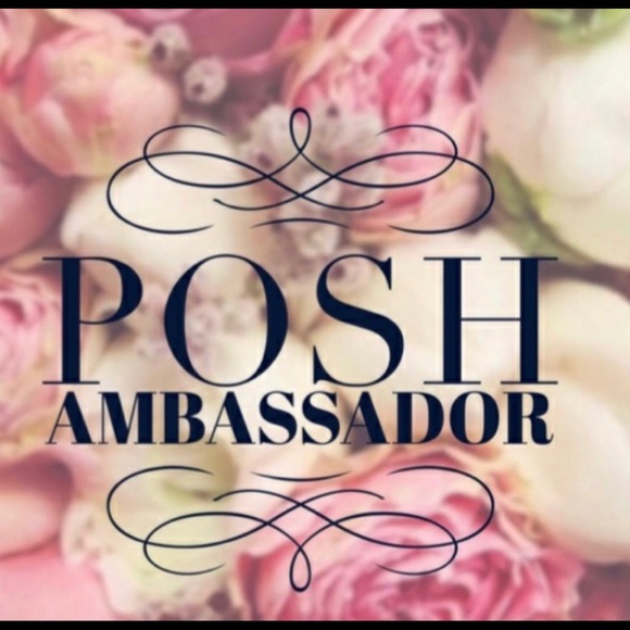 Sandra Leal Boho Reversible Small Crossbody Bag - Picture 8 of 10